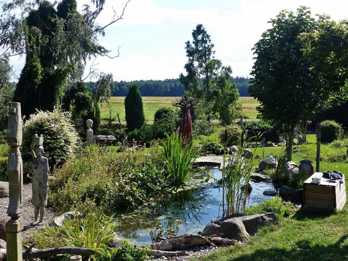 "Balmgarten" Im Naturpark Usedom, Bio Solarhaus Mit Grossem Garten エクステリア 写真